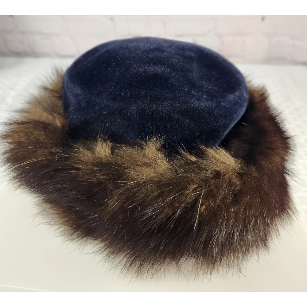 1930-40'S Vintage Aurore Mink Fur Trimmed Velvet Blue Hat Made In France